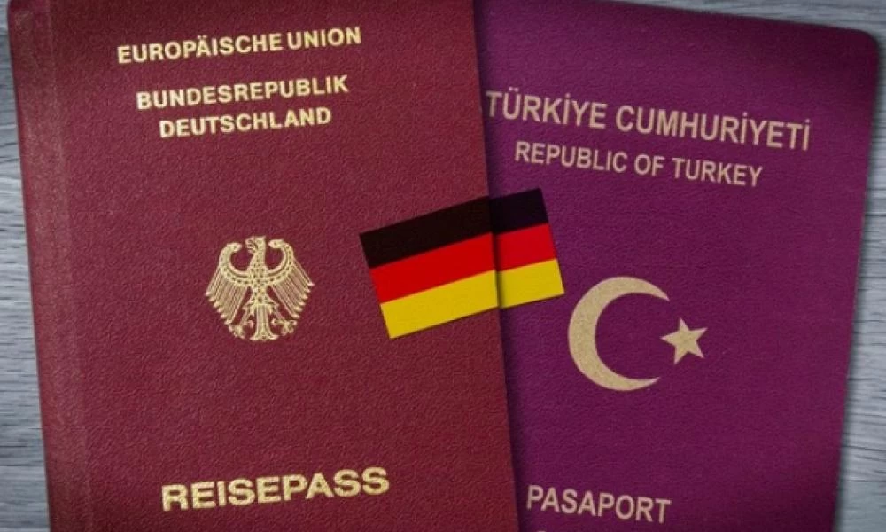 Aκυρώνεται η γερμανική υπηκοότητα για 1 εκ. Τούρκους